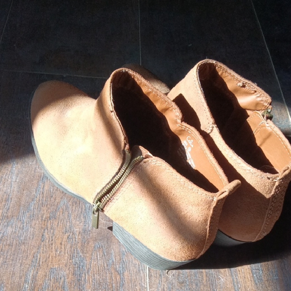 Celia Brown Ankle Zipper Boots - Picture 5 of 7